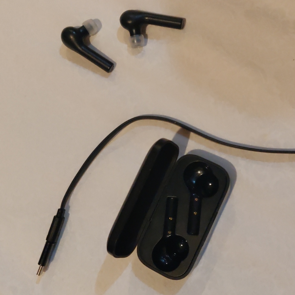 Wireless Earpods - Picture 5 of 5